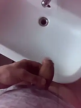 Snapshot of joker01234 chatting on February 16, 2025, 6:21 am joker01234 online show from February 16, 2025, 6:21 am