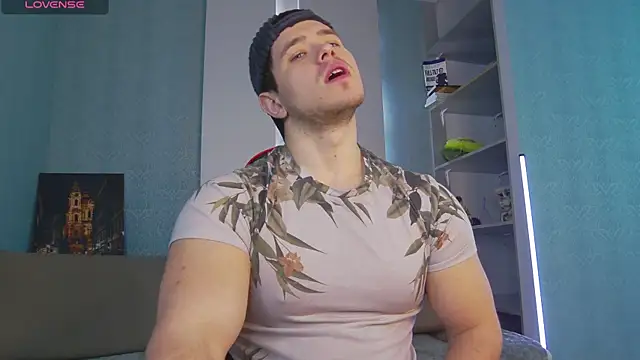 Arilas  online show from March 23, 2025, 7:20 am