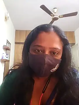 Snapshot of sexynayan23 chatting on January 20, 2025, 6:10 am sexynayan23 online show from January 20, 2025, 6:10 am