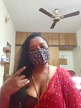 Snapshot of sexynayan23 chatting on January 23, 2025, 5:13 am sexynayan23 online show from January 23, 2025, 5:13 am