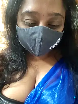 Snapshot of sexynayan23 chatting on February 1, 2025, 5:07 am sexynayan23 online show from February 1, 2025, 5:07 am