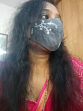 Snapshot of sexynayan23 chatting on March 13, 2025, 4:27 am sexynayan23 online show from March 13, 2025, 4:27 am