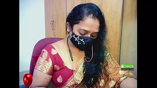 Snapshot of sexynayan23 chatting on October 22, 2025, 5:08 am sexynayan23 online show from October 22, 2025, 5:08 am