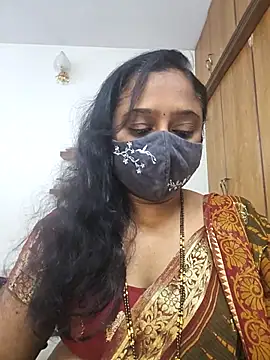 Snapshot of sexynayan23 chatting on November 5, 2025, 5:18 am sexynayan23 online show from November 5, 2025, 5:18 am