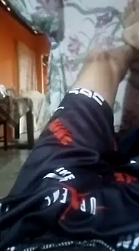 Snapshot of Emanuel45js chatting on March 8, 2025, 12:52 pm Emanuel45js online show from March 8, 2025, 12:52 pm