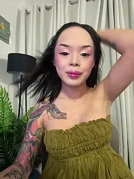 Snapshot of SweetCheska19 chatting on March 15, 2026, 10:43 am SweetCheska19 online show from March 15, 2026, 10:43 am