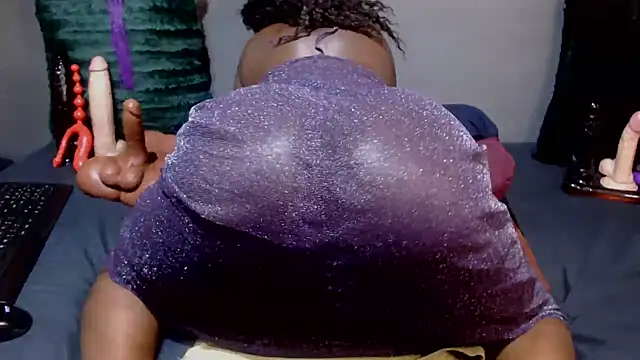 DarkNSpicy4U online show from October 10, 2025, 3:27 am