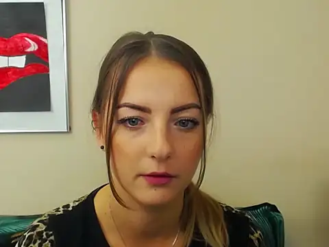 NatalieSexy online show from October 16, 2025, 6:14 am