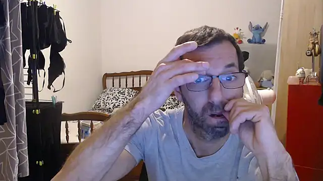 steph19x5 online show from October 27, 2025, 7:12 am