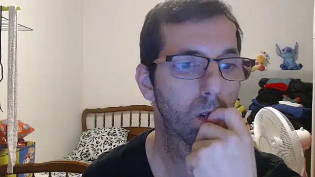 steph19x5 online show from November 6, 2025, 5:03 pm