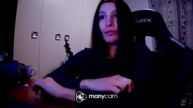 GodlyTheia online show from February 17, 2025, 4:26 pm