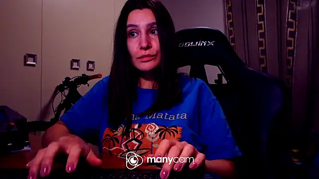 GodlyTheia online show from March 2, 2025, 9:43 pm