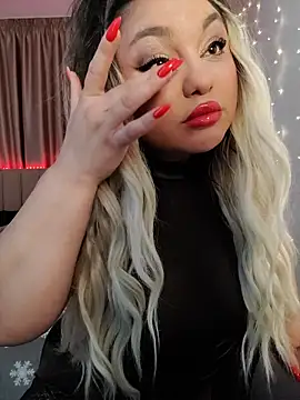 Larissa K online show from December 4, 2025, 5:39 am