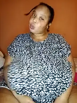 Snapshot of Lovelyboobs01 chatting on February 14, 2025, 6:29 pm Lovelyboobs01 online show from February 14, 2025, 6:29 pm