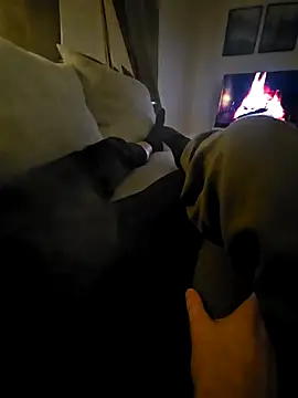 Snapshot of Sim_june chatting on November 2, 2025, 9:06 pm Sim june online show from November 2, 2025, 9:06 pm