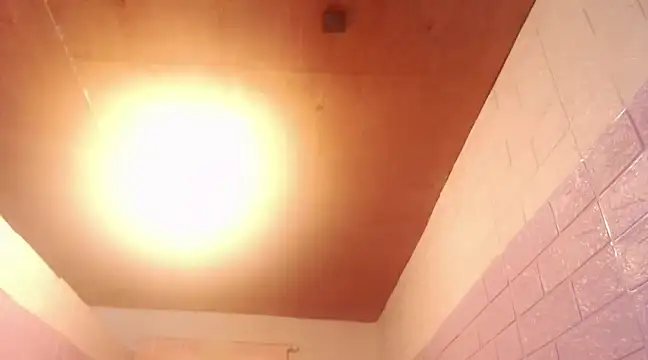 Alwinafox online show from March 9, 2025, 9:24 am