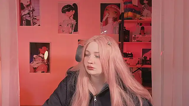  AnnaStark  online show from April 3, 2026, 8:18 pm