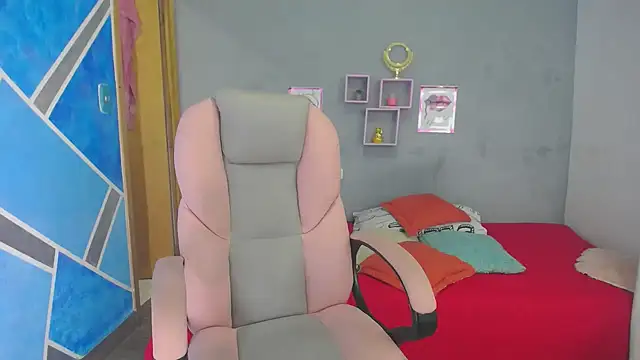 SexyLeilaa online show from December 27, 2024, 3:09 am