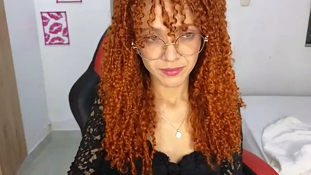 SexyLeilaa online show from January 6, 2026, 2:04 am