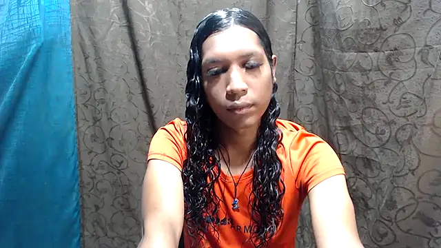shairaStarr online show from October 21, 2025, 1:12 pm