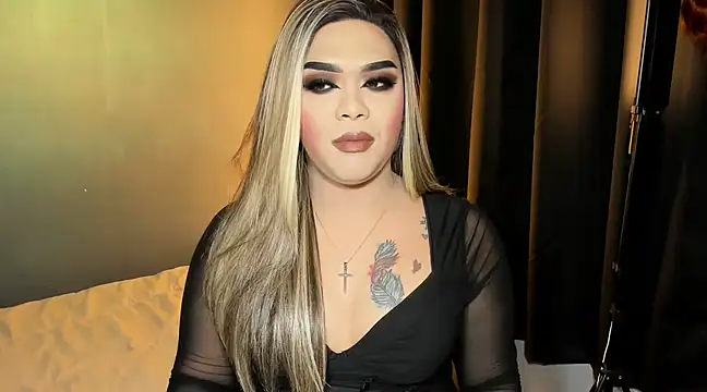 VictoriaEliz online show from March 15, 2025, 1:51 pm