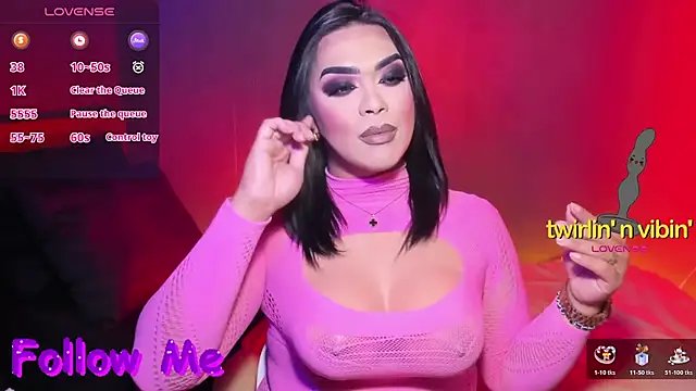 Snapshot of VictoriaEliz chatting on November 25, 2025, 5:24 pm VictoriaEliz online show from November 25, 2025, 5:24 pm