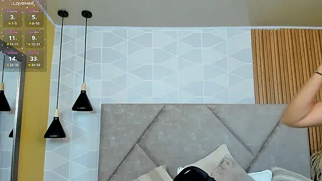 Sammy Fit  online show from March 17, 2026, 1:36 pm