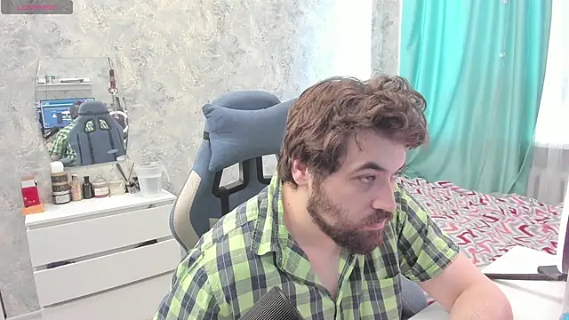 Morlaios online show from March 22, 2025, 2:36 pm