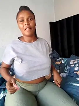 SweetAppleCandyxx online show from March 27, 2026, 2:50 pm