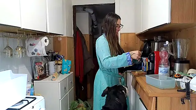 VanessaDoyle online show from February 10, 2026, 9:24 am