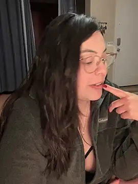 drizzypeach602 online show from January 22, 2025, 6:31 am