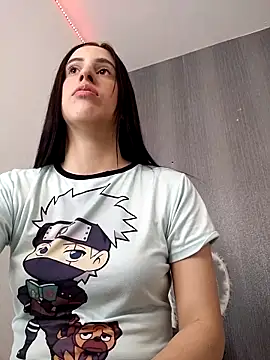 Amira Milker online show from February 27, 2025, 1:07 pm