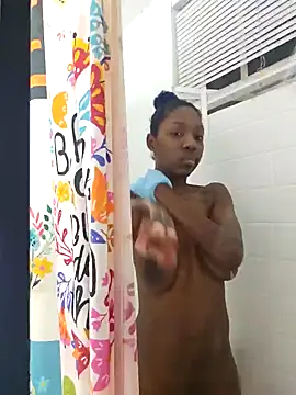 Snapshot of oliviaprettypussy chatting on January 30, 2025, 1:44 am oliviaprettypussy online show from January 30, 2025, 1:44 am