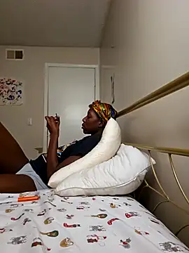 Snapshot of oliviaprettypussy chatting on February 20, 2025, 1:57 am oliviaprettypussy online show from February 20, 2025, 1:57 am