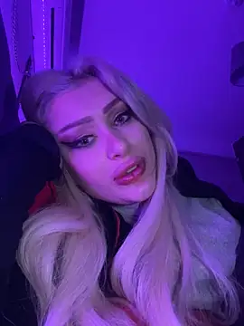 Snapshot of JennaLinn chatting on January 3, 2025, 4:27 pm JennaLinn online show from January 3, 2025, 4:27 pm