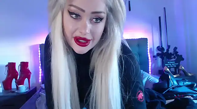 Snapshot of JennaLinn chatting on February 24, 2025, 4:04 pm JennaLinn online show from February 24, 2025, 4:04 pm