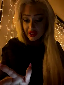 Snapshot of JennaLinn chatting on October 16, 2025, 10:55 pm JennaLinn online show from October 16, 2025, 10:55 pm