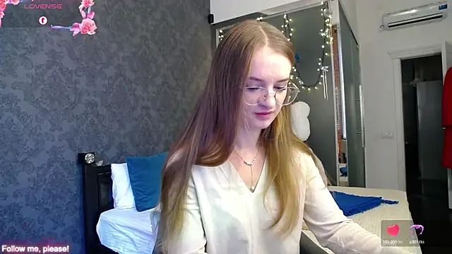 KateJonson online show from September 25, 2025, 7:01 am