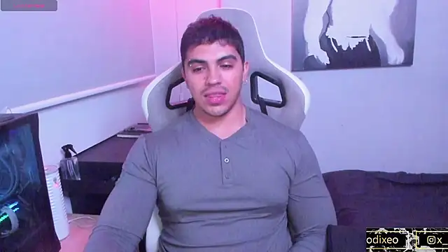 Snapshot of x-odixeo chatting on March 26, 2026, 12:39 am x-odixeo online show from March 26, 2026, 12:39 am