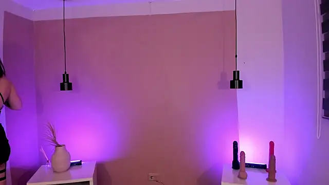  asami chieko  online show from November 19, 2025, 8:53 pm