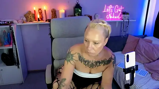 Jan ina online show from October 31, 2025, 10:27 am