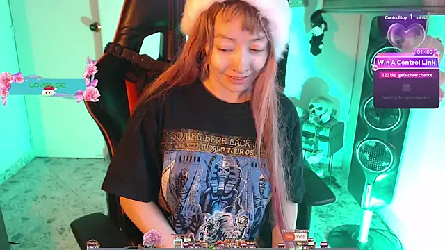 pink-2022 online show from December 26, 2024, 2:37 pm