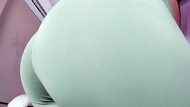  BunnyNaugthy online show from October 3, 2025, 11:51 am