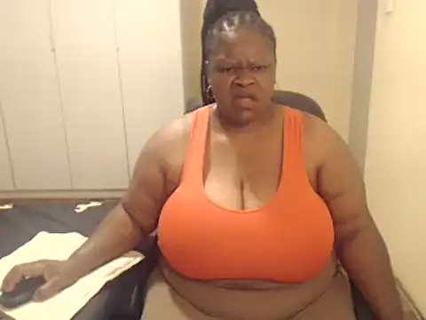 Snapshot of sweetnoziexx chatting on January 31, 2025, 3:44 pm sweetnoziexx online show from January 31, 2025, 3:44 pm