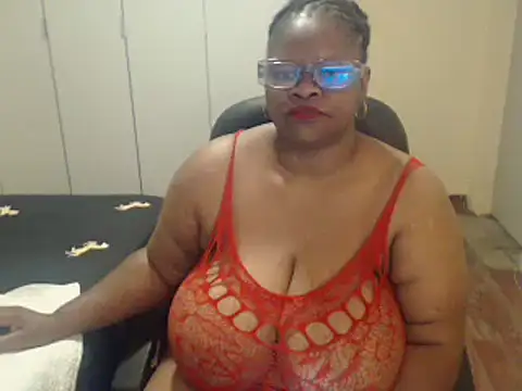 Snapshot of sweetnoziexx chatting on March 13, 2025, 8:59 am sweetnoziexx online show from March 13, 2025, 8:59 am