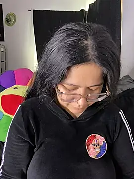 MsConejitaa online show from February 24, 2025, 6:47 pm