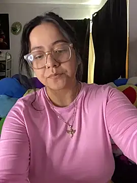 MsConejitaa online show from March 7, 2025, 6:43 pm