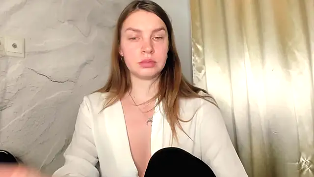 Snapshot of RubySkot chatting on February 15, 2025, 9:59 pm RubySkot online show from February 15, 2025, 9:59 pm