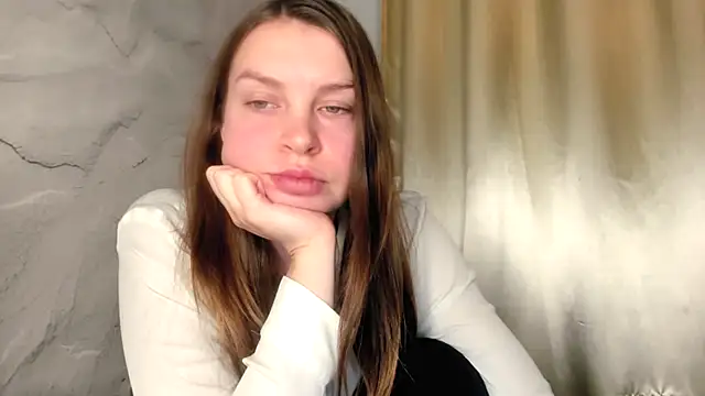 Snapshot of RubySkot chatting on March 2, 2025, 8:50 pm RubySkot online show from March 2, 2025, 8:50 pm