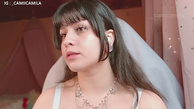 Snapshot of Renooh chatting on October 26, 2025, 1:11 am Renooh online show from October 26, 2025, 1:11 am